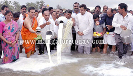 Fishermen pooja